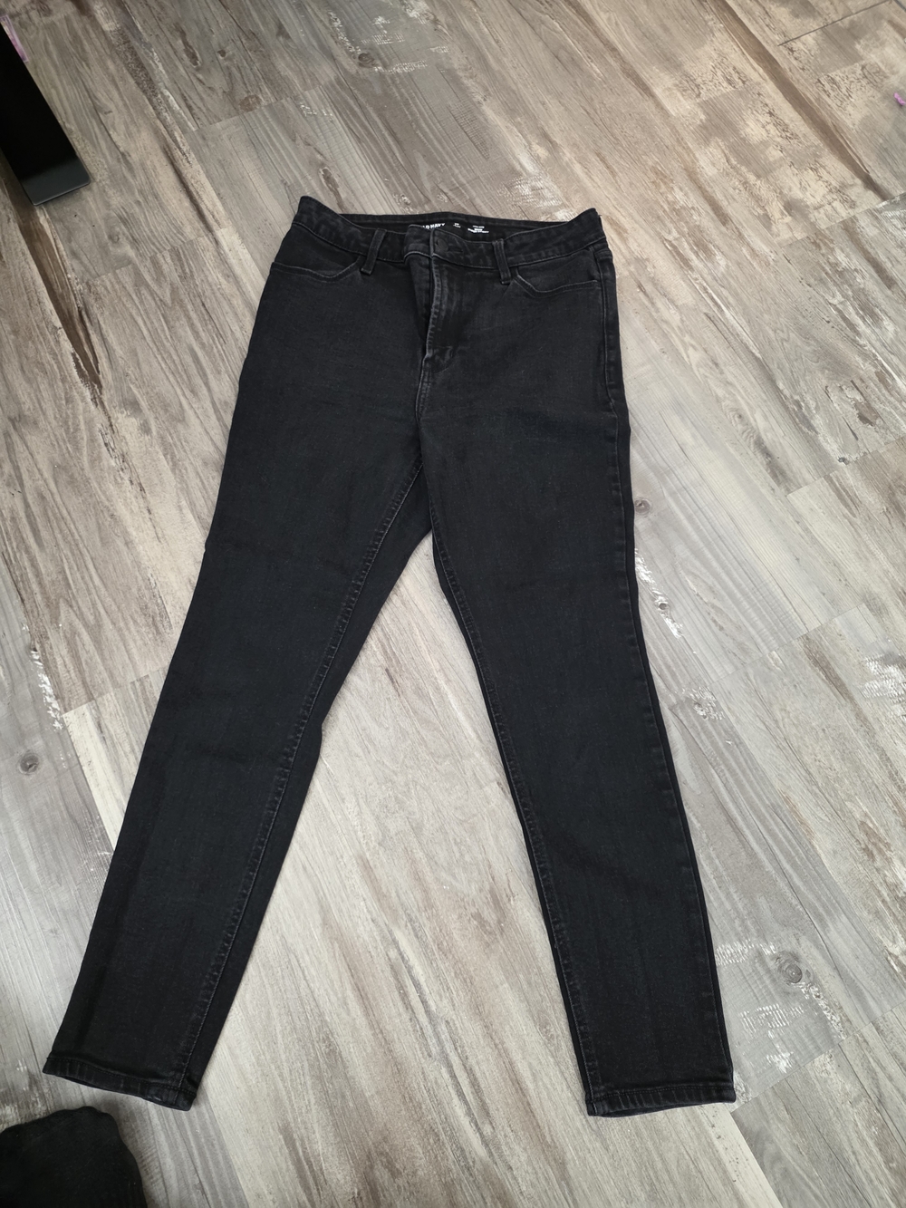 Old Navy Black Women's High-Rise Skinny Jeans